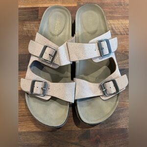 Madden NYC Sandals